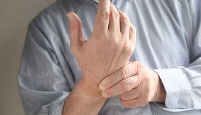How to extend the pain in the fingers